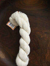 Load image into Gallery viewer, Cascade Alpaca Lace & Alpaca Lace Paints
