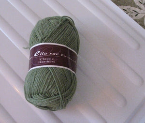 Ella Rae's Classic Wool Yarn                        NEW ARRIVAL