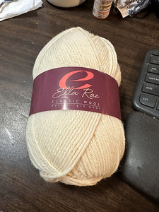 Ella Rae's Classic Wool Yarn                        NEW ARRIVAL