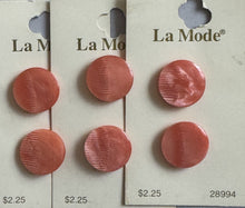 Load image into Gallery viewer, LAMODE VINTAGE BUTTONS  SIZE 3/4&quot;