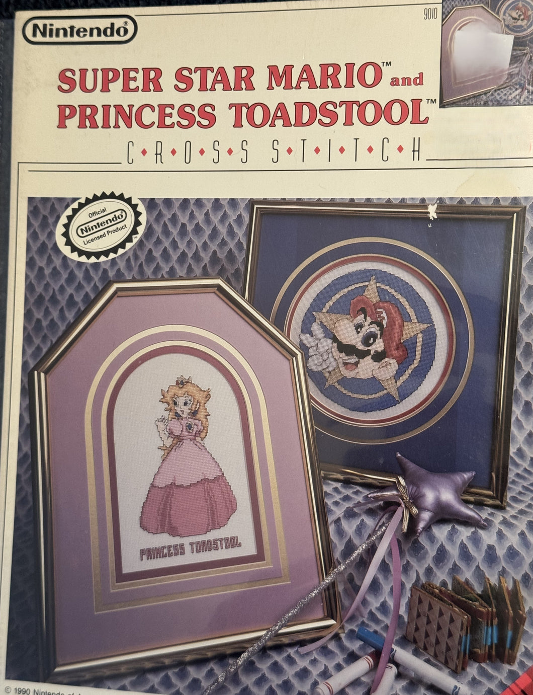 9010 SUPER STAR MARIO and PRINCESS TOADSTOOL