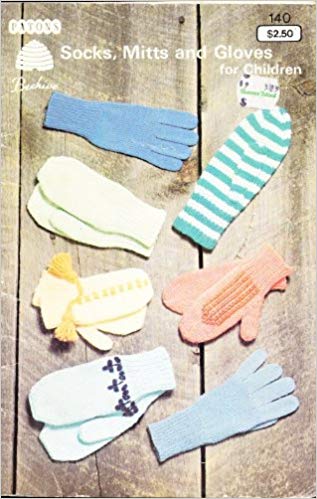 Socks, Mitts and Gloves for Children  140CC   Qty (1)
