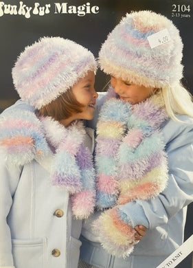 2104 Sirdar Funky Fur Magic
