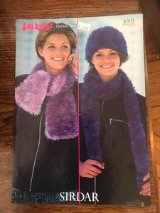 Sirdar Leaflet Funky Fur Hat and Scarves One Size  #8305